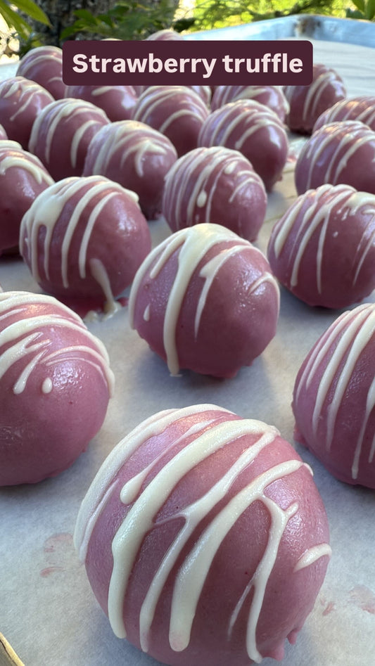 Strawberry Truffle -vegan