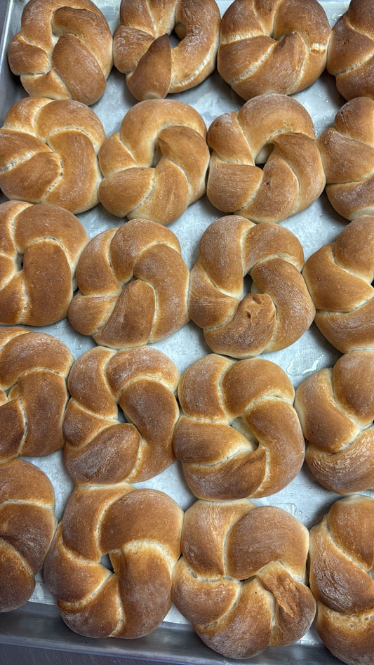 Dinner rolls