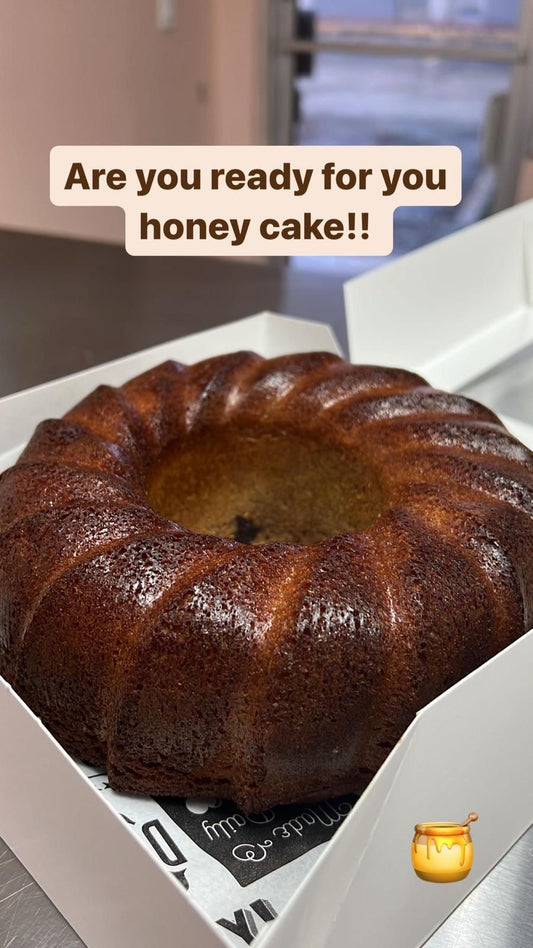 Honey Cake large GF